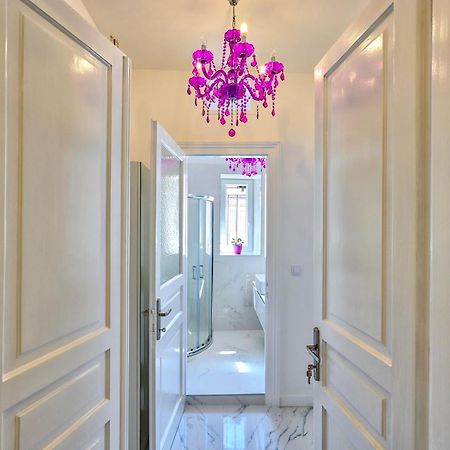 Apartamento Collins Amethyst Center Pula Exterior foto