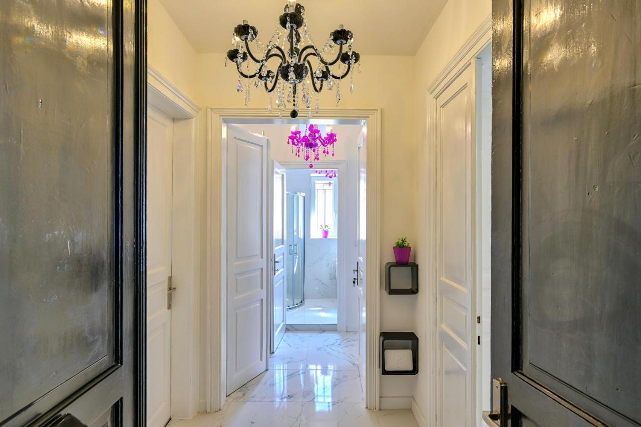 Apartamento Collins Amethyst Center Pula Exterior foto