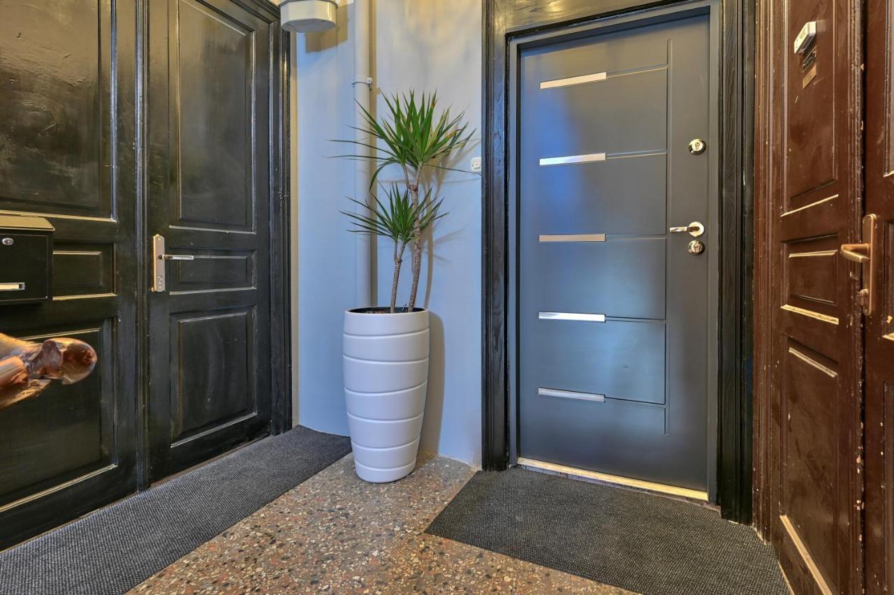 Apartamento Collins Amethyst Center Pula Exterior foto